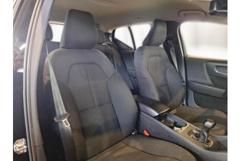 2019 Volvo XC 40, Dyzelinas