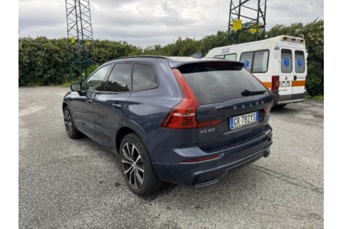 2023 Volvo XC 60, Dyzelinas