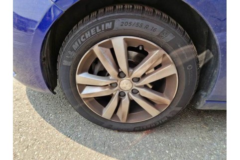2019 Peugeot 308, Dyzelinas