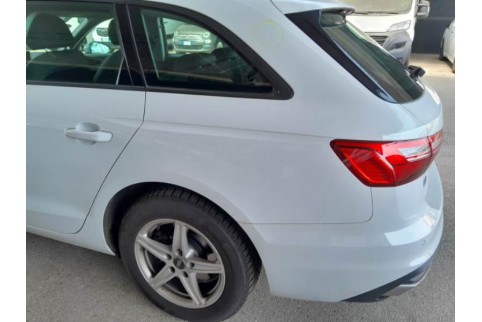 2021 Audi A4, Dyzelinas