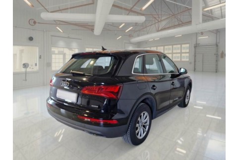 2020 Audi Q5, Dyzelinas