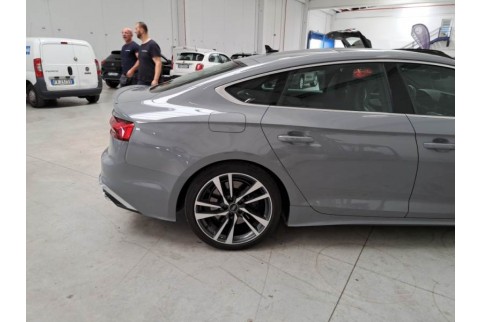 2022 Audi S5, Dyzelinas