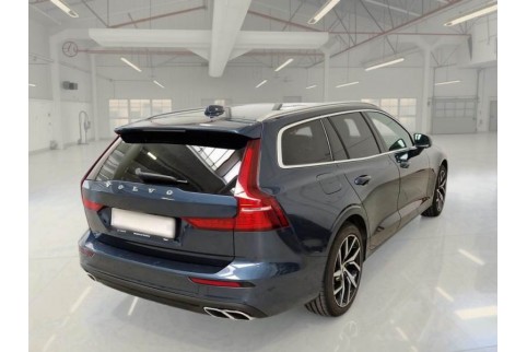2019 Volvo V60, Dyzelinas