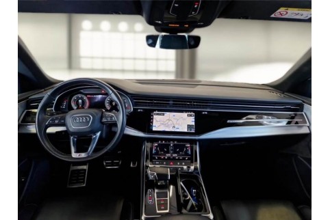 2021 Audi Q8, Dyzelinas
