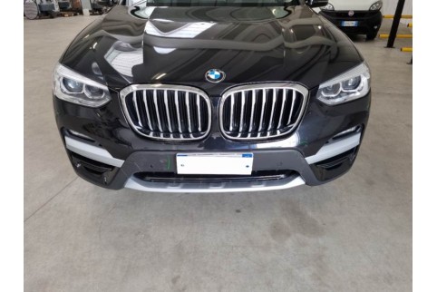 2021 BMW X3, Dyzelinas