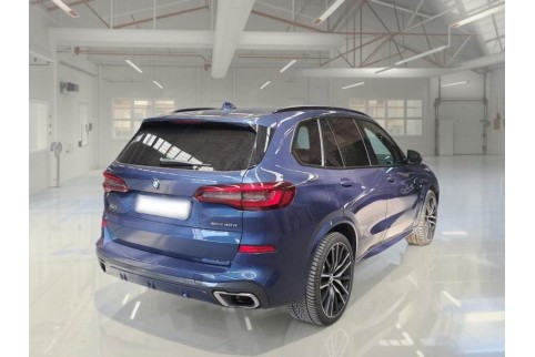 2021 BMW X5, Dyzelinas