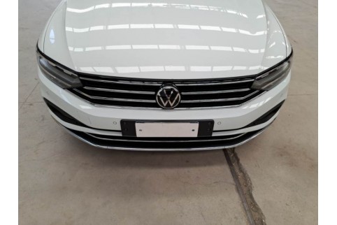 2021 Volkswagen Passat, Dyzelinas