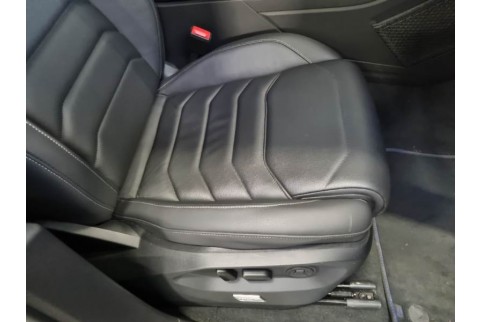 2021 Volkswagen Touareg, Benzinas / Elektra