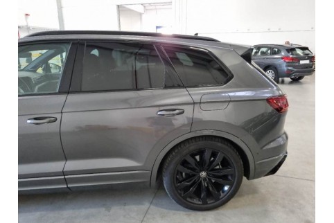 2021 Volkswagen Touareg, Benzinas / Elektra