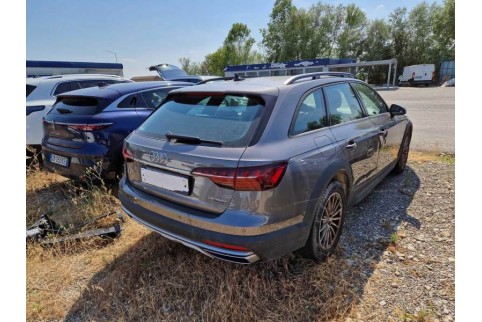 2020 Audi A4 Allroad, Dyzelinas