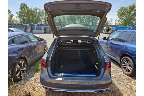 2020 Audi A4 Allroad, Dyzelinas