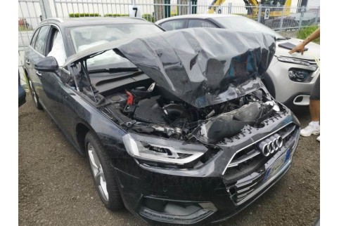 2021 Audi A4, Benzinas