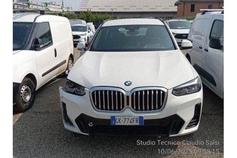 2022 BMW X3, Dyzelinas