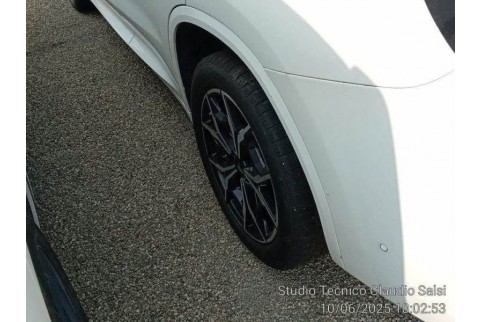2022 BMW X3, Dyzelinas