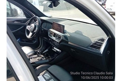 2022 BMW X3, Dyzelinas