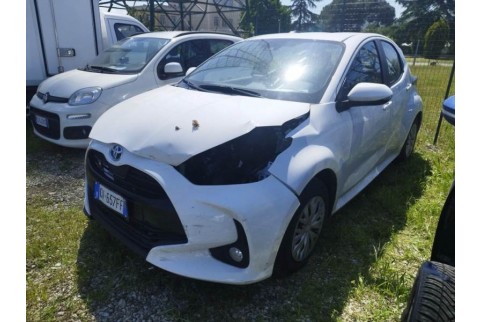 2024 Toyota Yaris, Benzinas / Elektra