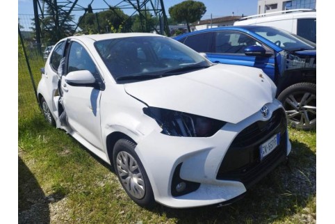 2024 Toyota Yaris, Benzinas / Elektra