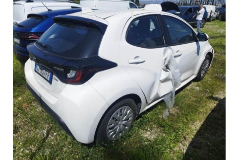 2024 Toyota Yaris, Benzinas / Elektra