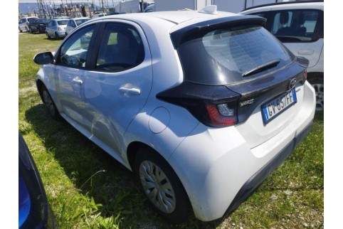 2024 Toyota Yaris, Benzinas / Elektra