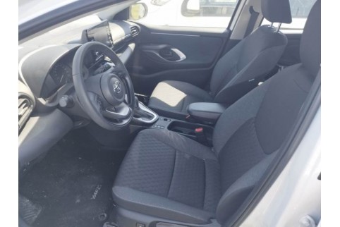 2024 Toyota Yaris, Benzinas / Elektra