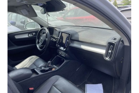 2021 Volvo XC 40, Benzinas / Elektra