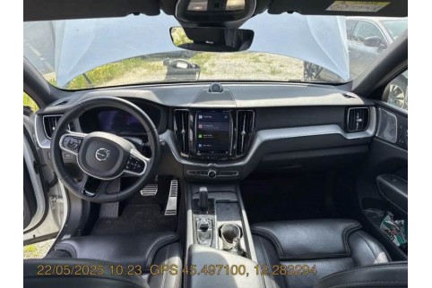 2021 Volvo XC 60, Dyzelinas