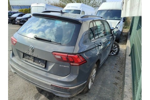 2024 Volkswagen Tiguan, Benzinas / Elektra