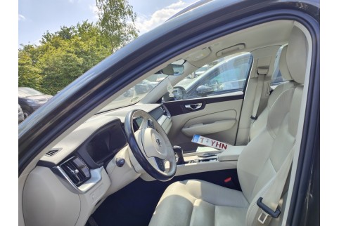 2020 Volvo XC 60, Dyzelinas