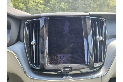 2020 Volvo XC 60, Dyzelinas