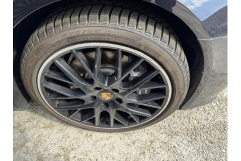 2022 Porsche Panamera, Benzinas / Elektra