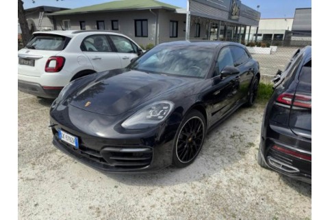2022 Porsche Panamera, Benzinas / Elektra