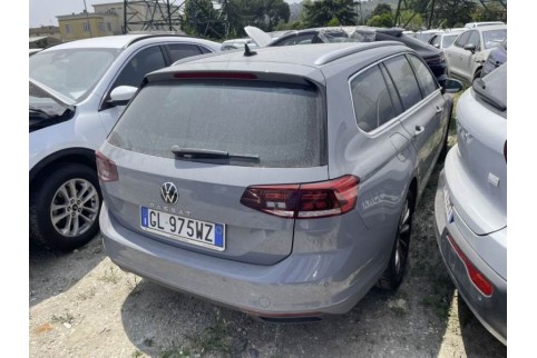 2022 Volkswagen Passat, Dyzelinas