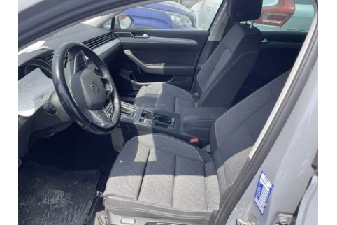 2022 Volkswagen Passat, Dyzelinas