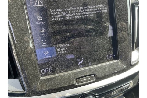 2021 Volvo V60, Dyzelinas