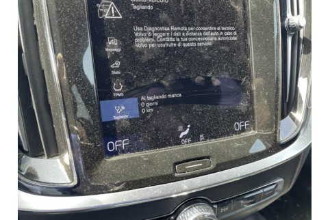 2021 Volvo V60, Dyzelinas