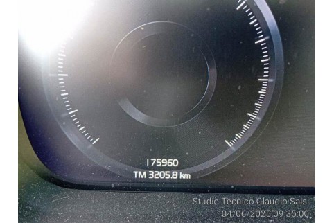 2020 Volvo XC 40, Dyzelinas