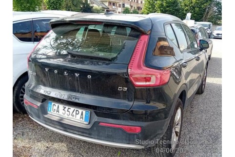 2020 Volvo XC 40, Dyzelinas