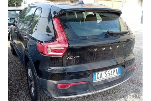 2020 Volvo XC 40, Dyzelinas