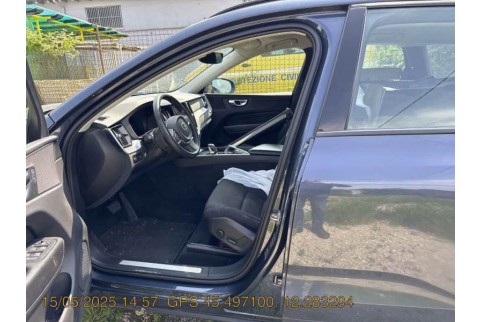 2021 Volvo XC 60, Dyzelinas
