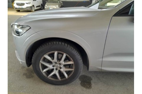 2020 Volvo XC 60, Dyzelinas