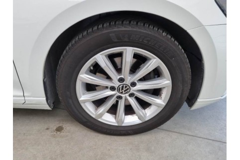 2021 Volkswagen Passat, Dyzelinas