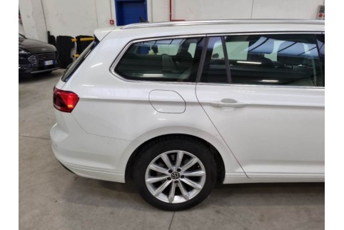 2021 Volkswagen Passat, Dyzelinas
