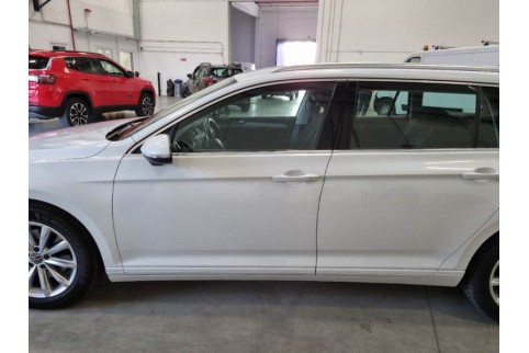 2021 Volkswagen Passat, Dyzelinas