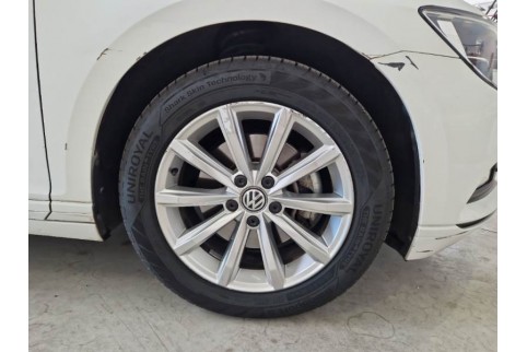 2018 Volkswagen Passat, Dyzelinas