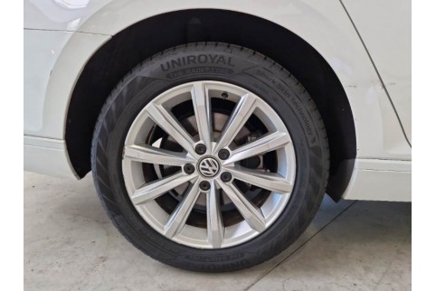 2018 Volkswagen Passat, Dyzelinas