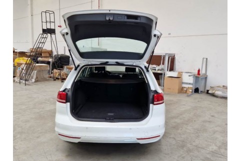2018 Volkswagen Passat, Dyzelinas
