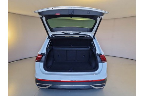 2021 Volkswagen Tiguan, Dyzelinas