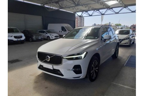 2022 Volvo XC 60, Dyzelinas