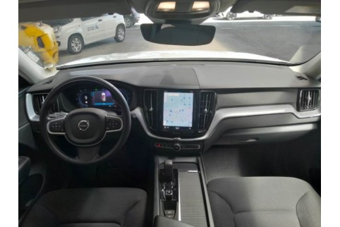 2022 Volvo XC 60, Dyzelinas