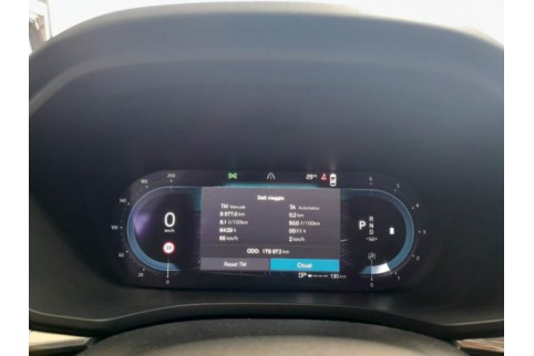 2022 Volvo XC 60, Dyzelinas